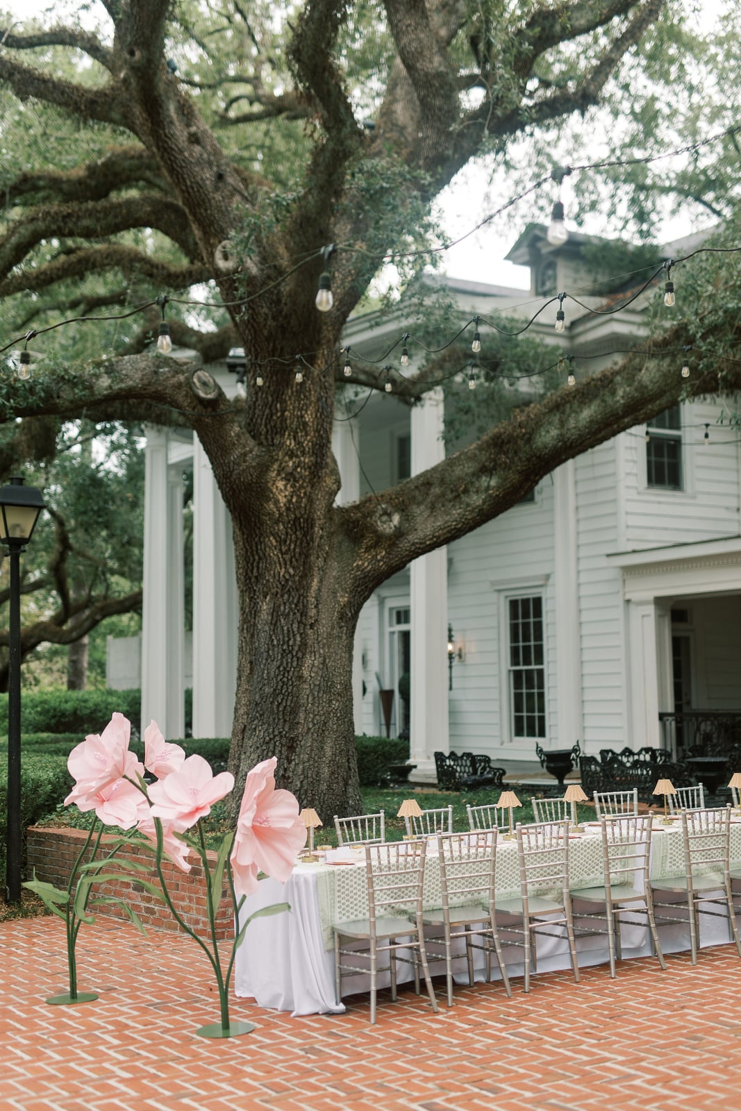 A moment from the Hartnett wedding — designed by Lael Florals